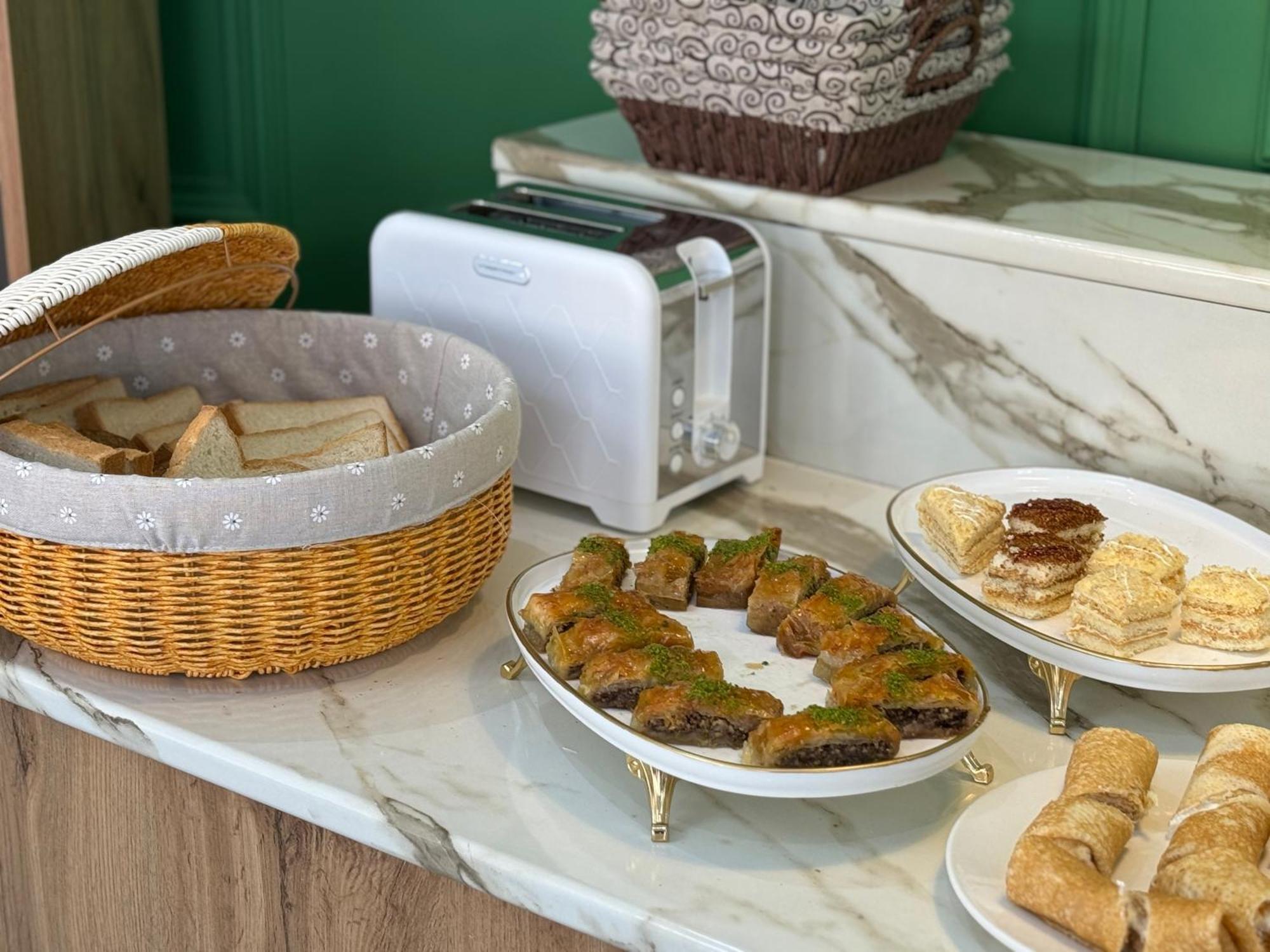 Royal Sebzor Hotel Taşkent Dış mekan fotoğraf